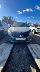 Автомобиль Лада Веста 2017 года выпуска, государственный номер Х392ЕМ56, цвет серо-голубой, VIN XTAGFL110HY070883. Имеет следы эксплуатации: потертости лакокрасочного покрытия на кузове, загрязнения подкапотного пространства и салона. Возможны скрытые дефекты. Проверку истории автомобиля через…