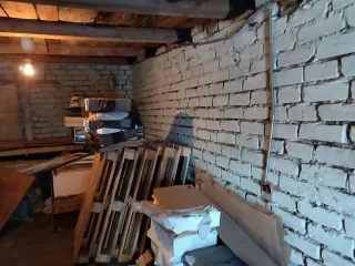 Помещение 19.7 кв. м, Кировская область, г. Киров, ул. Заводская, д. 1г4, бокс 7. Ознакомление с имуществом и правоустанавливающими документами, в том числе путем осмотра, фотографирования и копирования, осуществляется в период представления заявок в рабочие дни с 14:00 до 16:00 по записи у…