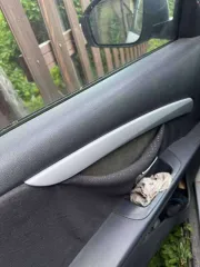 Nissan Almera 2016 года, 102 л.с., пробег 288 287 км. Бензин, объем двигателя 1 598 см³, механическая коробка передач. VIN: Z8NAJL10056948080.