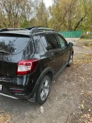 Renault Sandero Stepway 2021 года, 102 лс, пробег 28010 км, АКПП, VIN: X7L5SRLT667385101