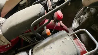 мопед модели "Motoland XT250HS", год выпуска не установлен, рама красного цвета, VIN: LB425PCE6NCF16710, двигатель 172MM, без г.р.з. мопед модели "Motoland XT250HS", год выпуска не установлен, рама красного цвета, VIN: LB425PCE6NCF16710, двигатель 172MM, без г.р.з. Имущество продается в том виде, в…