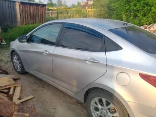 Hyundai Solaris 2011 года, 123 лс, АКПП, VIN: Z94CU41DBBR044096, гос. рег. номер: К572АТ70