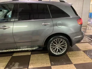 Acura MDX 2008 года, 304 лс, 352077 км, полный привод, АКПП. Транспортное средство ACURA MDX 2008 года выпуска, VIN 2HNYD28698H544218, гос. номер В020НТ197. Машина в хорошем техническом состоянии. Был заменён мотор на пробеге 307 т.км , перебирали АКПП примерно 220 т.км. Фары передние, замена линз…