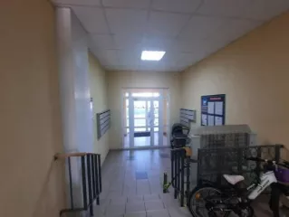 Квартира состоящая из 1 комнат, общей площадью 41,1 кв. метров, в том числе жилой площадью 14,6 кв. метров, кадастровый/ условный/ инвентарный (ранее присвоенный учетный) номер 50:08:0040140:780
По адресу: 143515, Московская обл., г Истра, деревня Высоково, мкр Малая Истра, д 1, кв. 80
Находится…