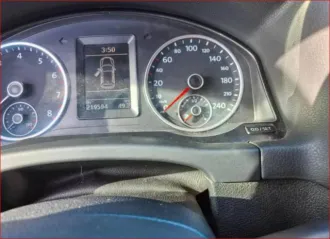 Volkswagen Tiguan 2012 года, 150 лс, 219594 км, легковой автомобиль, VIN: XW8ZZZ5NZDG106456.