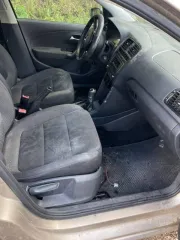 Volkswagen Polo 2016 года, VIN XW8ZZZ61ZGG035079, категория B/M1. Модель двигателя 052791, кузов XW8ZZZ61ZGG035079, бежевый цвет. Мощность 110 л.с. (81 кВт), объем двигателя 1598 см³, максимальная масса 1660 кг, масса без нагрузки 1185 кг. Автомобиль не на ходу, находится в залоге.