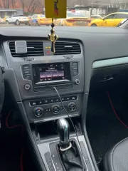 Volkswagen Golf 2013 года, 105 лс, 200000 км, АКПП, VIN WVWZZZAUZEW106641