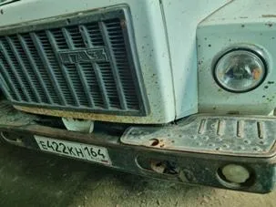 УАЗ 315195 2006 г.в., VIN XTT31519560524489, номер шасси 31510060554452, номер кузова 31519560012046, цвет кузова светло-серый