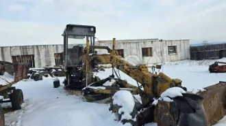 Uaz 390995 2013, трактор с бульдозерным оборудованием 2015, автогрейдер ДЗ-122 Б-6 2009, автогрейдер А-120.10020, ДЗ-180А, забайкальский край Uaz 390995; трактор с бульдозерным и рыхлительным оборудованием; автогрейдер ДЗ-122 Б-6; автогрейдер А-120.10020; ДЗ-180А, еще Uaz 390995; трактор с…