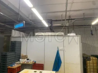Шокер с испарителем 3х4. Документация на оборудование отсутствует, все имеющиеся сведения — в отчете об оценке. Оборудование на работоспособность не проверялось. Разобрана, хранится на улице. Некомплект.
