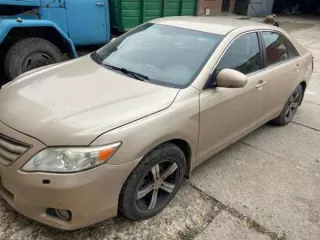 легковой автомобиль Toyota Camry, 2009 г.в., г/н E106KA161, VIN XW7BE40KX0S09546, по кузову имеются многочисленные сколы и царапины, вмятины, должник Сучков К.Е., (Поручение ТУ Росимущества в РО от 23.12.2024 № 61-2081-У). Адрес (местоположение): Ростовская область, г.Ростов-на-Дону…