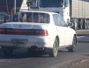 ТОЙОТА КАМРИ / TOYOTA CAMRY 
Регистрационный знак: У768СТ123 
Цвет: Белый 
Год производства - 1992
Категория ТС - B
Расположение руля - правый руль
Тип двигателя - Бензиновый
Мощность двигателя - 140 л. с.
Объем двигателя - 1998 куб. см