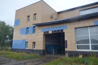 Здание (административно-бытовые помещения) площадью 723,4 м2, назначение: нежилое, кадастровый номер 29:28:110270:42, местоположение: Архангельская область, г. Северодвинск, проезд Чаячий, д.11. Здание (цех изготовления армокаркасов) площадью 1580,8 м2, назначение: нежилое, кадастровый номер…