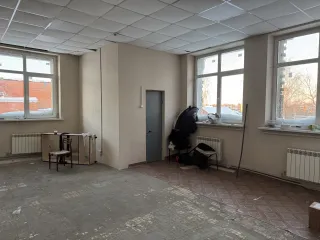 Нежилое помещение 493м², Ивановская область, г. Кохма. Этаж: 3. Адрес: Ивановская область, г.Кохма, ул.Рабочая, д.13, литер А, пом 43,44,45,46,46а,47,48,49. Кадастровый номер: 37:29:020403:106. Залог в пользу ПАО "Sberbank". В отношении имущества установлено ограничение прав и обременение объекта…