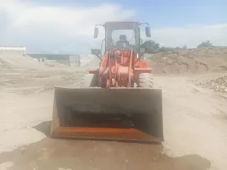 Погрузчик DISD SD200, оранжевый, 2019, пробег   нет данных, VIN DXCCWLBDCK0010770, Свердловская обл., г. Красноуфимск, ограничения и обременения: отсутствуют ключи, зарегистрирован за должником Банка, перерегистрация автомобиля на нового владельца будет осуществлена после заключения договора купли…