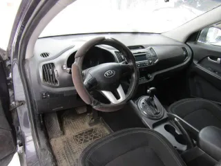 Kia Sportage 2013 года, 150 л.с., АКПП. Автомобиль легковой, марка: KIA, модель: SLS (Sportage, SL, SLS), VIN: XWEPC811BD0025395, гос. рег. номер: Н373АТ774, год изготовления: 2013