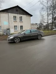 Легковой седан Мерседес Бенц S 500 4 MATIC, 2009 г.в., г/н Х672РВ12, VIN WDD2211861A283348 Легковой седан Мерседес Бенц S 500 4 MATIC, 2009 г.в., г/н Х672РВ12, VIN WDD2211861A283348, цвет фиолетовый, № двиг.30309396, объем двиг. 5461 куб.см., мощность двиг. 285 кВт, мощность двиг. 388 л.с…