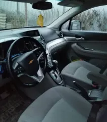 Chevrolet Orlando, 2012 года, 141 лс, АКПП еще Автотранспортное средство со следующими характеристиками: Модель автомобиля: Chevrolet Orlando  2012 года выпуска  номер двигателя: F18D4 416618KA  VIN: KL1YA755JDK046747