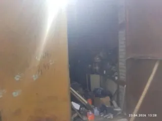Нежилое здание (гараж), 20,4 кв.м, Забайкальский край, г. Чита. Назначение: нежилое, 1 этаж (в т.ч. подземных 0), кадастровый номер 75:32:030641:1073, площадь 20,4 кв.м, по адресу: Забайкальский край, г. Чита, ул. Красной Звезды, дом 4, ГПК «Кварц-2». Согласно сведениям ЕГРН №…