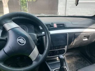 Автомобиль марки Lifan модель 214802 2009 г.в. VIN-номер X9W21480280002978. Является предметом залога по обязательствам перед ПАО "Совкомбанк".