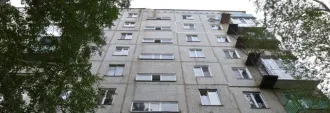 Квартира 49,2 м², Омск. Жилое помещение (квартира), площадью 49,2 кв.м., кадастровый номер: 55:36:120305:7510, по адресу: г. Омск, ул. 75 Гвардейской Бригады, д. 1Б, кв. 196.