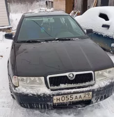 Транспортное средство ШКОДА OCTAVIA TOUR 2008 года выпуска с идентификационным номером  VIN  XW8DC41U98K009432  имущество, зарегистрированное на имя Морозова Дениса Викторовича и приобретенное в браке с Морозовой Людмилой Фёдоровной . Транспортное средство ШКОДА OCTAVIA TOUR 2008 года выпуска с…