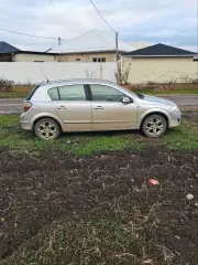 Opel Astra, 2006. Опель Астра, 2006 г. в. Находится в залоге у АО «ТБанк». Вид имущества: автомобиль модель (марка) Опель Астра. Идентификационный номер (VIN номер): W0L0AHL4865163810. Год изготовления: 2006. Цвет: серебристый. Тип ТС: легковой комби (хэтчбек). Экологический класс не установлено…