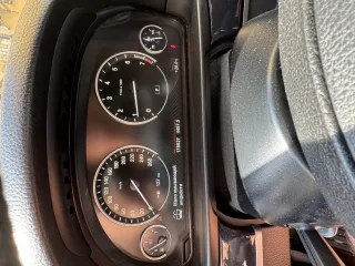 Автомобиль марки BMW модель 520i, 2014 г.в., VIN номер X4X5A39490D355996. Ознакомление с имуществом   по предварительному согласованию с организатором торгов по электронной почте orlova2529@gmail.com по адресу: г. С Петербург, ул. Кирочная, д. 8.