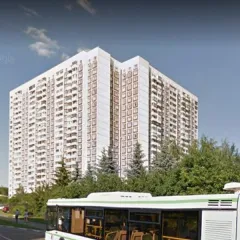 1/2 доля квартиры 58,2 кв.м, Москва: 1/2 доля в праве общей долевой собственности на квартиру пл. 58,2 кв.м по адресу: Российская Федерация, город Москва, вн.тер.г. муниципальный округ Солнцево, улица Волынская, дом 3, квартира 281, к/н 77:07:0015003:3694. Фотографии имущества судебным…