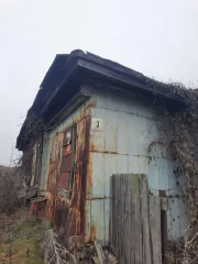 1/2 Доли жилого дома (46,1 кв.м), сарая и участка, Саратовская обл., Лысогорский р-н, с. Федоровка. Общая долевая собственность 1/2 на жилой дом площадью 46,1 кв.м., кадастровый номер 64:19:020741:84 по адресу: Саратовская область, Лысогорский район, с. Федоровка, ул. Волжанная, д. 27, общая…