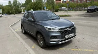 Chery Tiggo 4, 2021 года, 146,8 лс, 50000 км, АКПП, транспортное средство: CHERY TIGGO4, VIN: LVVDB21B0MD185615, год изготовления: 2021, гос.номер Н992АМ138. Имеются следующие неисправности: автомобиль на ходу, имеется трещина на лобовом крыле и вмятина на заднем крыле.