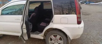 Honda HR-V 2002 года, 105 лс, 246129 км, полный привод, АКПП. Транспортное средство - Легковой автомобиль, марка: HONDA, модель: HR-V, 2002 года выпуска, VIN: не установлен, грз: С940СК41, модель, номер двигателя: D16A, 9109821, мощность двигателя: 105 л.с., рабочий объем двигателя: 1590 куб.см…
