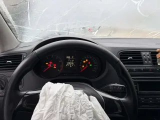 Volkswagen Polo, 2015 Легковой автомобиль Фольксваген Поло, 2015 года выпуска, VIN: XW8ZZZ61ZGG017951. Автомобиль находится в г. Томске Томской обл. С имуществом, являющимся предметом продажи, и имеющимися в отношении этого имущества правоустанавливающими документами можно ознакомиться с момента…