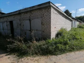Нежилое помещение 33,6 кв.м, Псковская область, Локнянский округ, с кадастровым номером 60:08:0010202:67, расположенное по адресу: Псковская область, Локнянский муниципальный округ, рп. Локня, ул. Комсомольская, д.66, пом.1001. Год ввода в эксплуатацию: -. Вид ограничений и обременений…