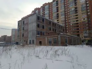Здание кадастровый номер 54:35:032790:58 площадью 23.4 м² с кабельными линиями от РУ0.4 кВ КТПН-4729 до ВРУ-КНС
