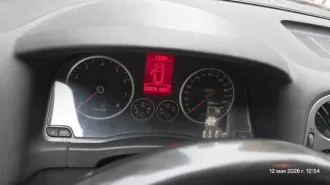 Volkswagen Tiguan 2009, 170 лс, 220270 км, полный привод, АКПП, на ходу, состояние удовлетворительное, салон кожаный со следами использования, имеются вмятины, царапины по кузову, автомобиль на литых дисках, пробег 220 270 км, отремонтирован после дтп (передний бампер, капот, фары, радиатор)…