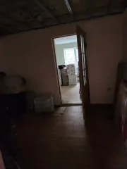 Жилое помещение 97,2 кв.м, земельный участок 359 кв.м, Кабардино-Балкарская Республика. Помещение расположено по адресу: Кабардино-Балкарская Республика, г. Нальчик, ул. Комарова, д. 31, общей площадью 97,2 кв.м, этаж 1, на земельном участке общей площадью 355 кв.м. Кадастровый номер…