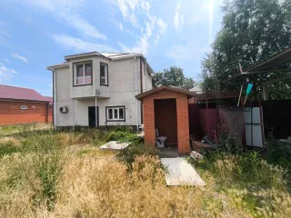 Гостевые дома и земельный участок 5068 кв.м. в Краснодарском крае еще Имущество ООО «Лидер Сад», являющегося предметом залога по обязательствам перед ПАО «Сбербанк России»:   – Здание. Назначение: Гостевой дом. Площадь общая: 233.6 кв. м. Кадастровый номер. 23:10:0104001:706. Адрес: Краснодарский…