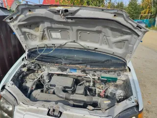 Suzuki Wagon R Solio 2001 года, цвет белый. Государственный номер К328МН186. Двигатель: мощность 88 л.с., объем 1328 куб. см. Кузов № MA34S107163. Автомобиль не на ходу. Имеется обременение в виде запрета на регистрационные действия.