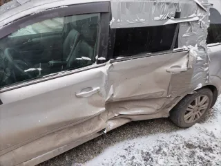 Легковой автомобиль Opel Zafira 2011 г.в. VIN-номер XWF0AM75B0002201