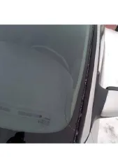 Opel Omega 1996 года выпуска, цвет серебристый (белый), номерной знак MO86MB13, VIN: W0L000026T1115447. Автомобиль на ходу, на зимней резине. Прогорела выхлопная система, климат не работает, трещина на лобовом стекле, проблемы с маслом. Основные лампочки горят. Горит чек, на движение не влияет…