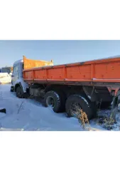 КАМАЗ 355102, 1985 года выпуска. Автомобиль грузовой, марка КАМАЗ, модель 355102, VIN отсутствует, государственный регистрационный номер У939МА54.