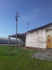 Земельный участок, площадь 2389 кв.м., адрес: Россия, Респ Башкортостан, г Сибай, ул. Тимирязева, дом 1/2 Ж, кадастровый номер: 02:61:020101:2902 Находится в совместной собственности. Здание, площадь 630.4 кв.м., назначение: Нежилое, адрес: Россия, Респ Башкортостан, г Сибай, ул. Тимирязева, дом…
