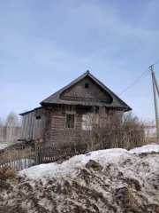 Доли дома 55 кв.м и участка 2691 кв.м, Сузунский район, с. Бобровка, Новосибирская обл. 1/7 доля дома и 1/7 доля земельного участка в Новосибирской обл. еще 1/7 доля дома и 1/7 доля земельного участка в Новосибирской обл. еще 1/7 доли в праве на земельный участок, общей площадью 2691 кв.м., с…