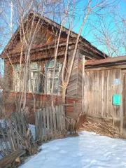1/2 доля в праве собственности на жилой дом, общей площадью 32.20 кв.м, расположенный по адресу: 433383, Ульяновская обл., Сенгилеевский р н, с. Бекетовка ул. Ленина д.3, Кадастровый номер объекта: 73:14:052001:932 и 1/2 доля в праве собственности на земельный участок находящейся под ним: общей…