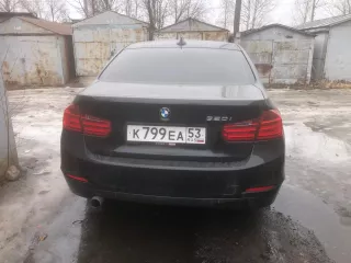 Автомобиль  BMW 320i, 2014 года выпуска,  VIN: X4X3B19490J121870 цвет черный, АКПП, задний привод