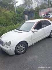 Легковой седан Mercedes-Benz c200, 2002 г.в., кузов WDC2030452R062861, грз. Р461ОН125.