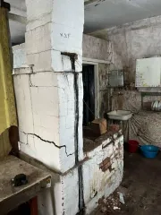 Здание, назначение: жилое, количество этажей: 1, в том числе подземных 0, общая площадь 34,3 кв. м., адрес (местоположение): Удмуртская Республика, р-н Сарапульский, д. Соколовка, ул. Дружбы, д. 16. Кадастровый номер 18:18:074001:525 (доля в праве 2/3). Состояние имущества: плохое. Лицо, имеющее…