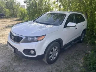 KIA SORENTO 2011. Автомобиль марки KIA модель SORENTO 2011 г.в., VIN-номер XWEKU811DC0000367. Местонахождение транспорта - г. Самара, ознакомление возможно по предварительной договоренности. Для ознакомления с имуществом, описанием, составом и характеристиками продаваемого имущества, а также иной…