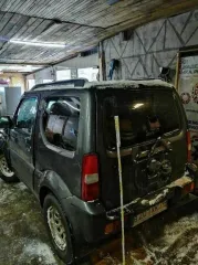 Suzuki Jimny 2008 года, 85 лс, пробег 256533 км, полный привод. VIN JSAFJB43V00408001.